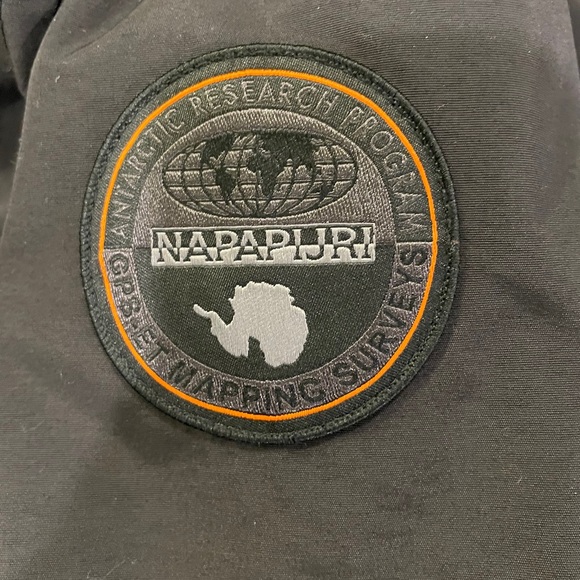 Napapijri - Jacket Rainforest Pocket Winter - Picture 4 of 5